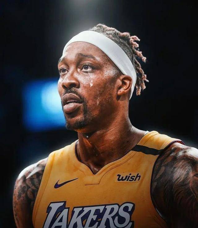 的第一脚出 的第一脚出