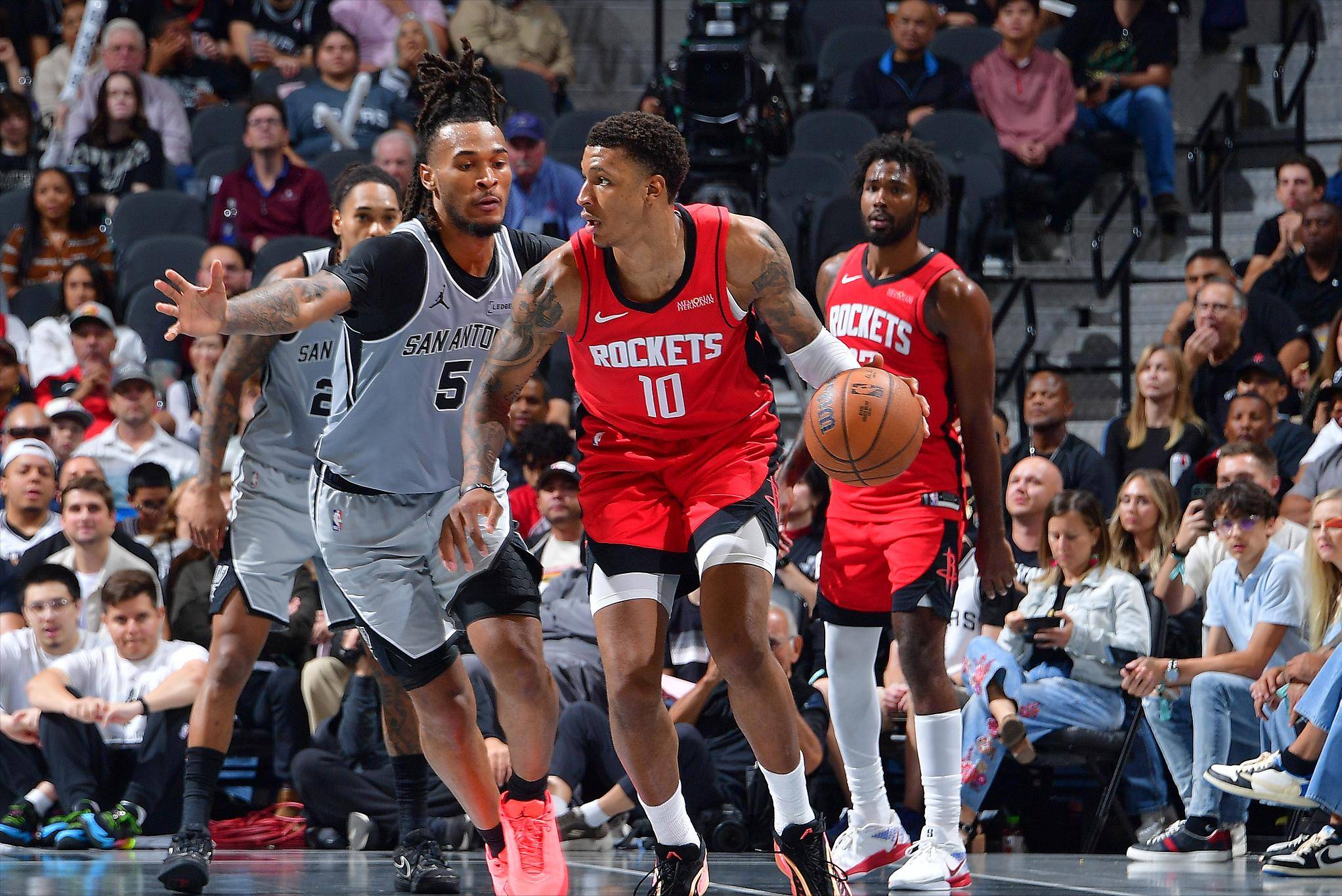 牌和两头顺 牌和两头顺