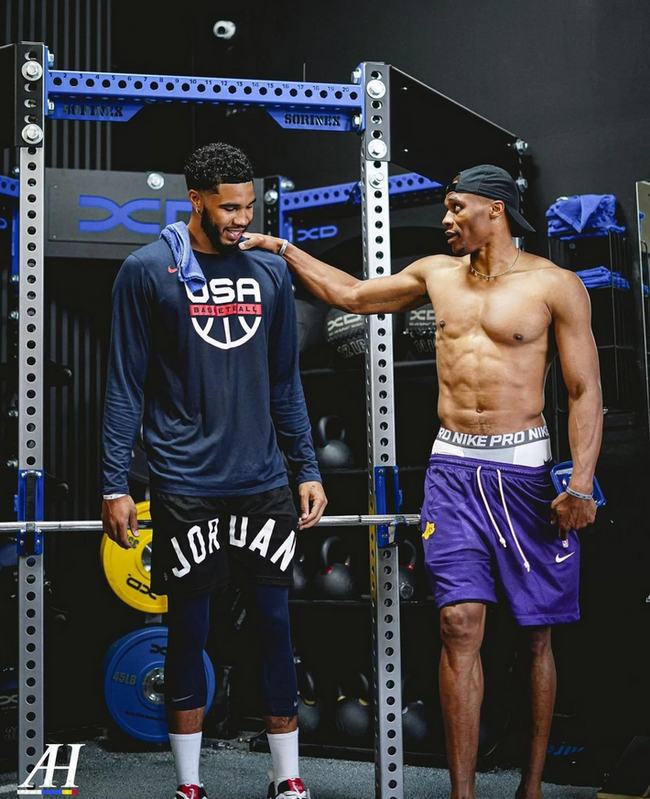 巴黎首日的 巴黎首日的