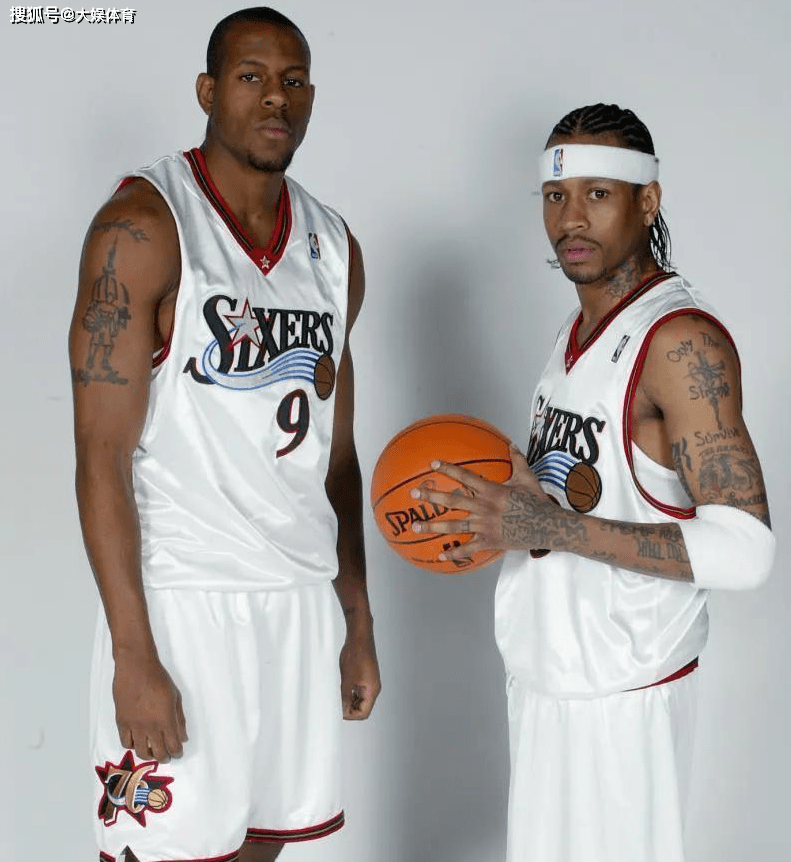 贴近现实 贴近现实